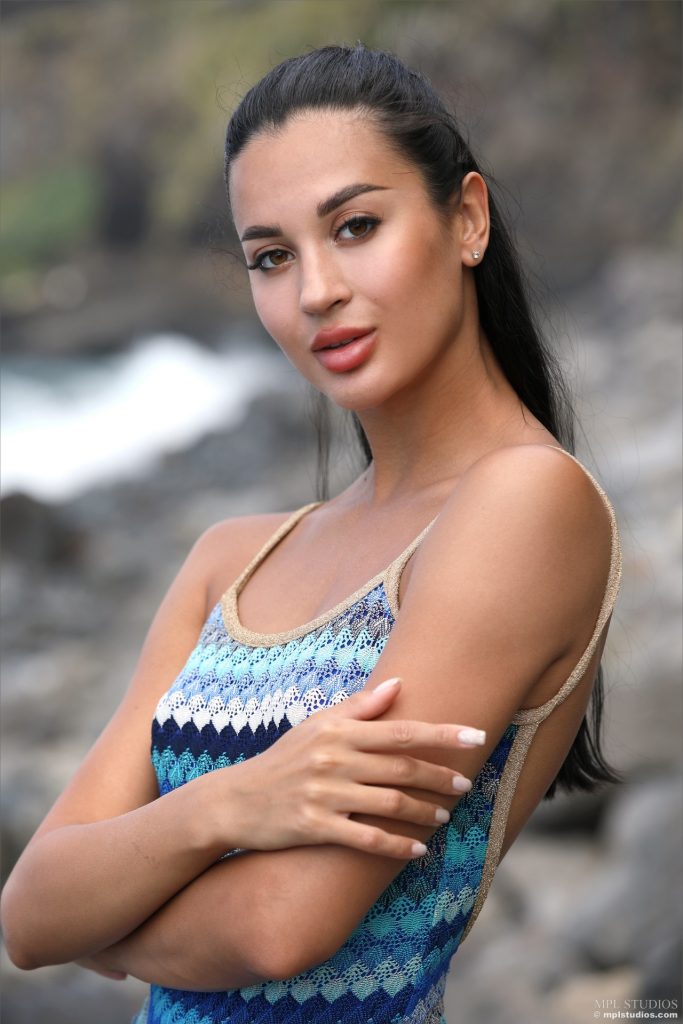 Aria Beach Chic MPLStudios 07