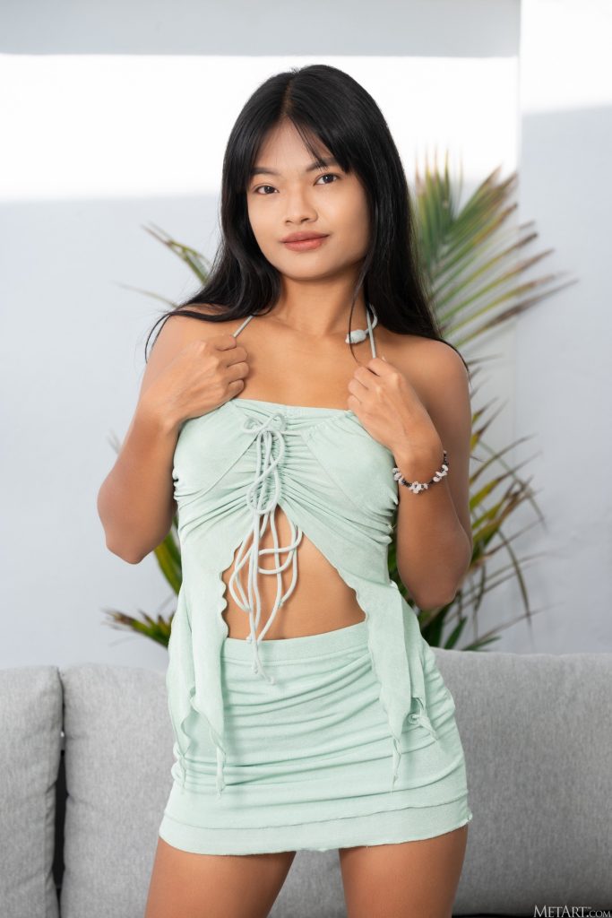 Lilly Narak Muted Grace MetArt