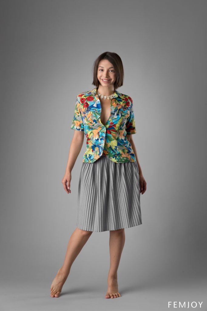 Olivia Linz Pole Dance